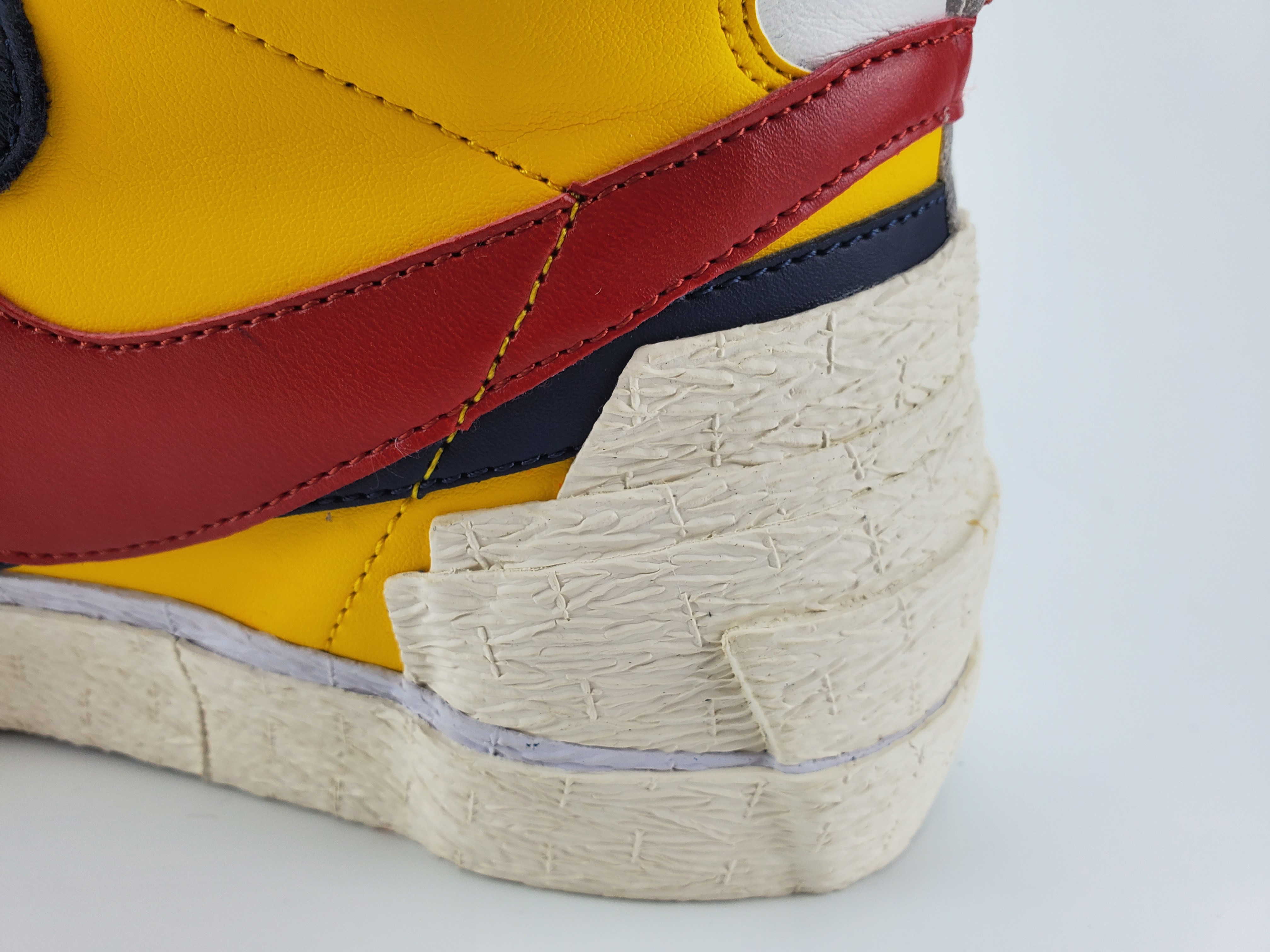 Nike Blazer High sacai Snow Beach