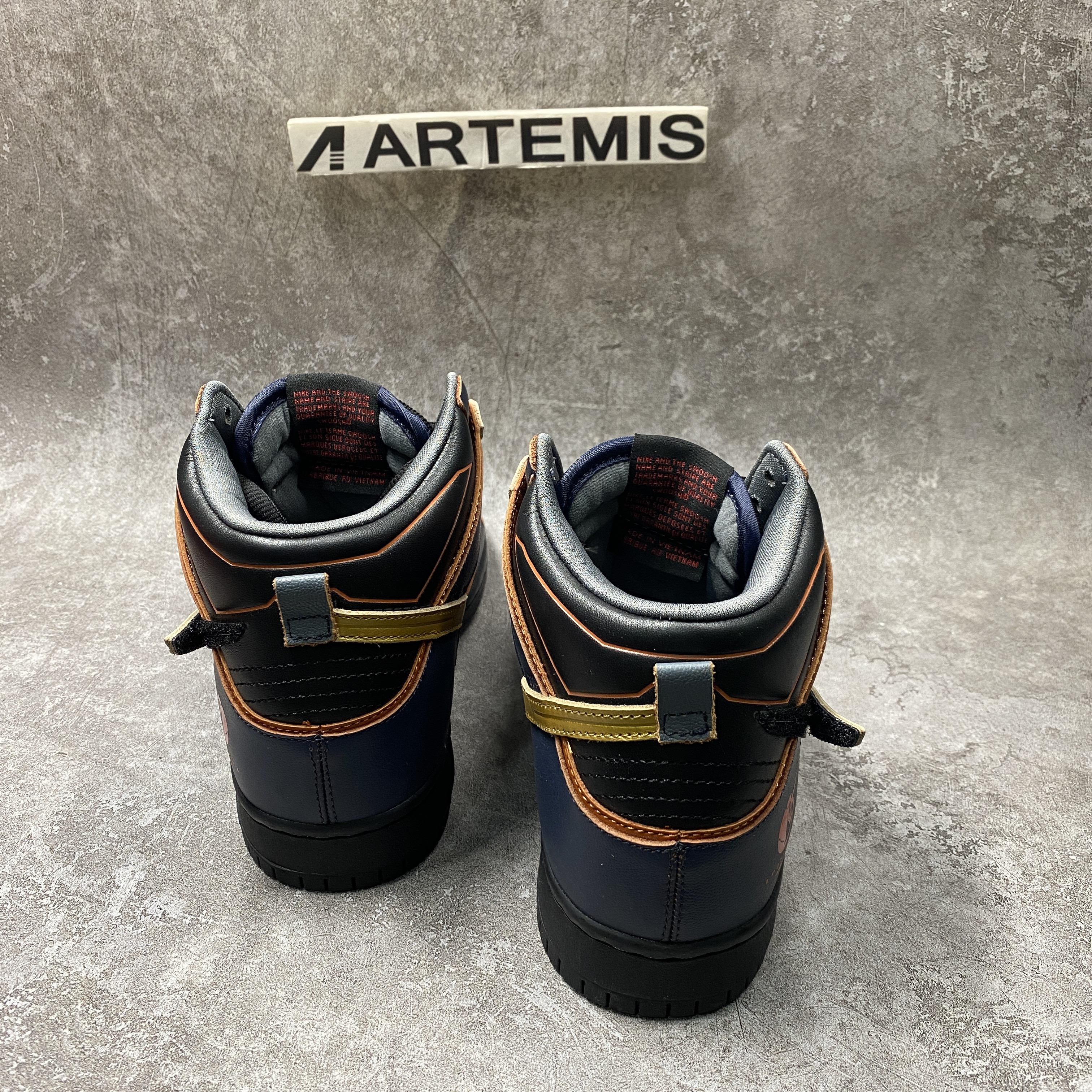 Nike SB Dunk High RX-0 Unicorn Gundam 02 Banshee