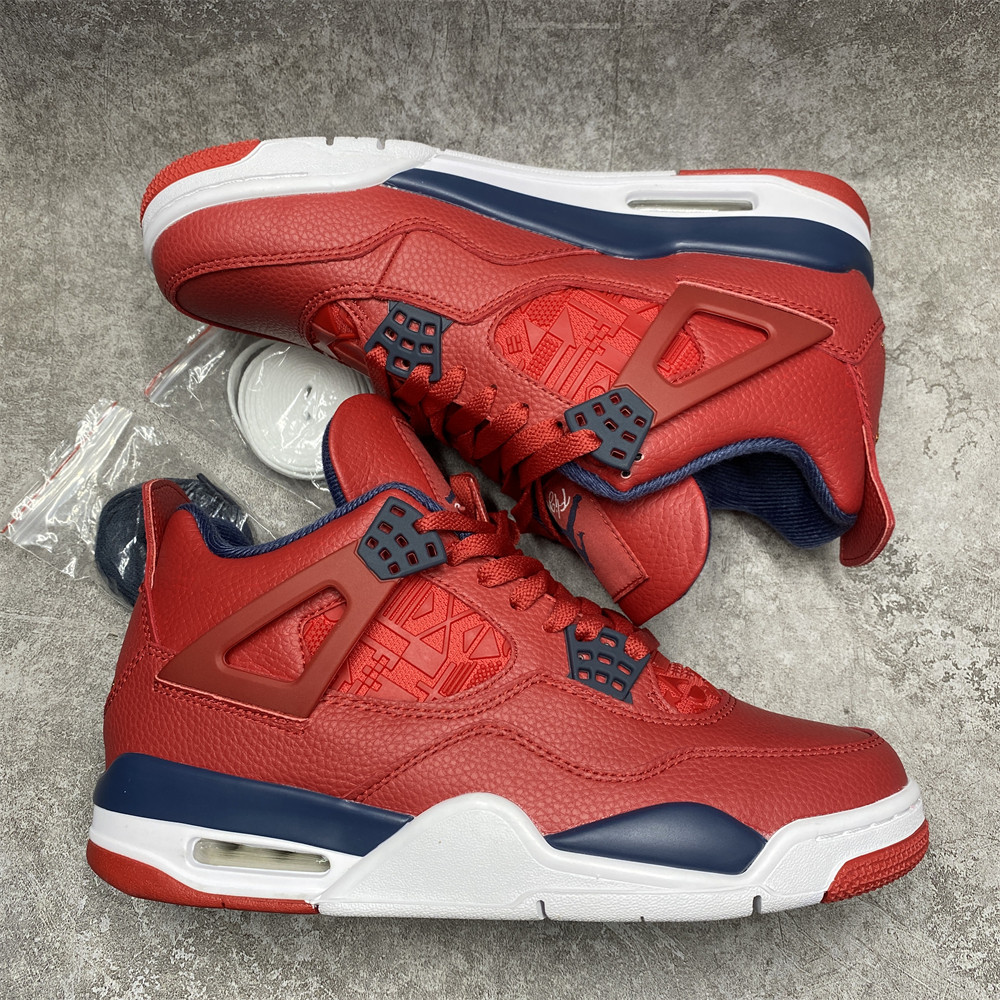 AIR JORDAN 4 RETRO
