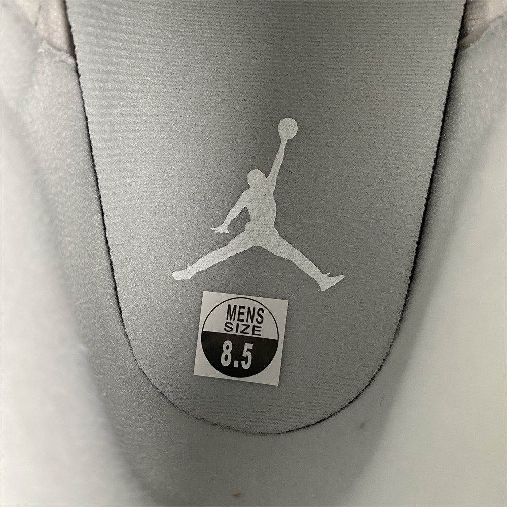 AIR JORDAN 3 RETRO SE 