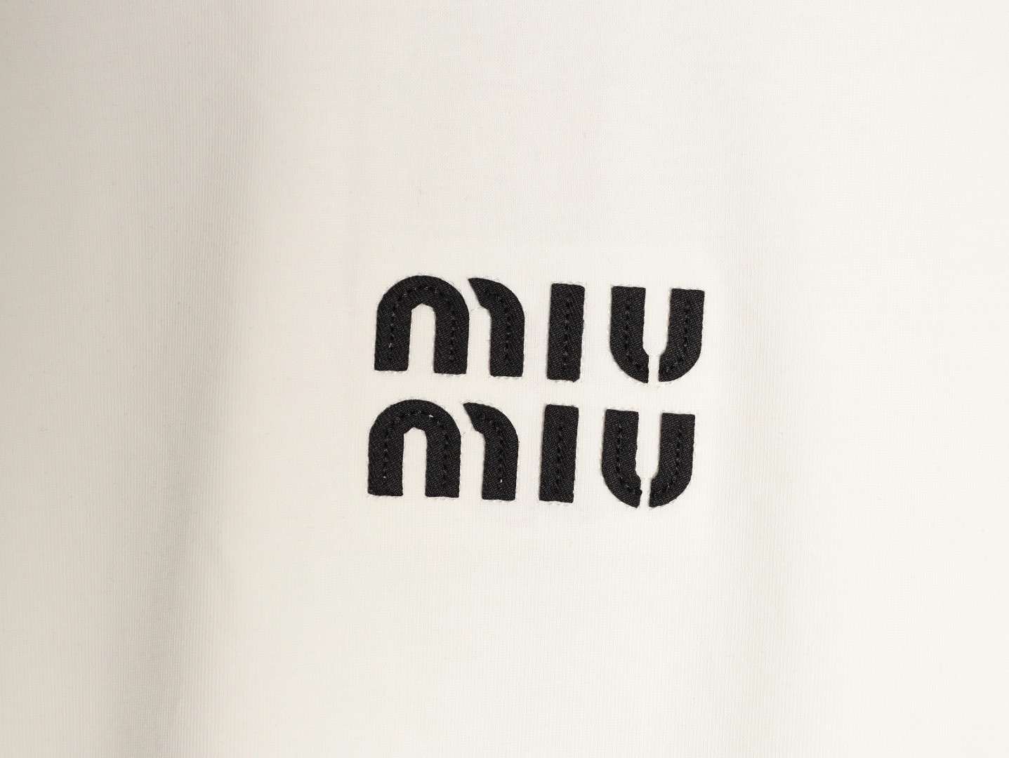 Miu Miu Long-sleeved T-shirt