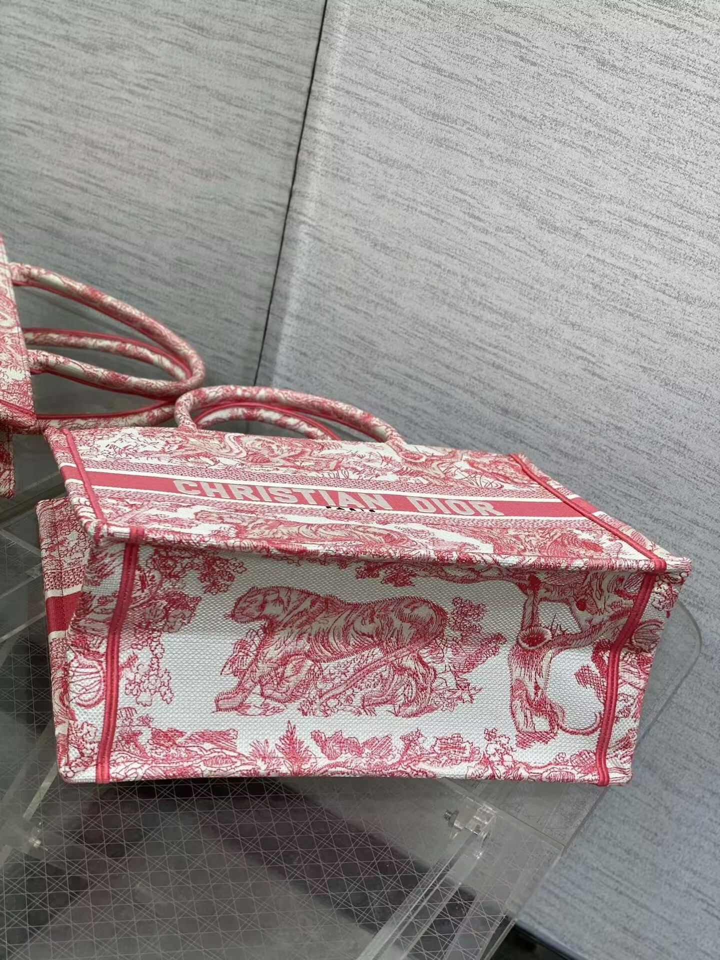 D*or tote 36 x 18 x 28cm