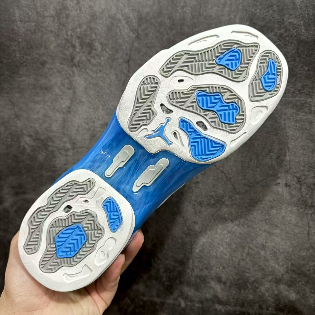 UA Air Jordan 17 Retro Low