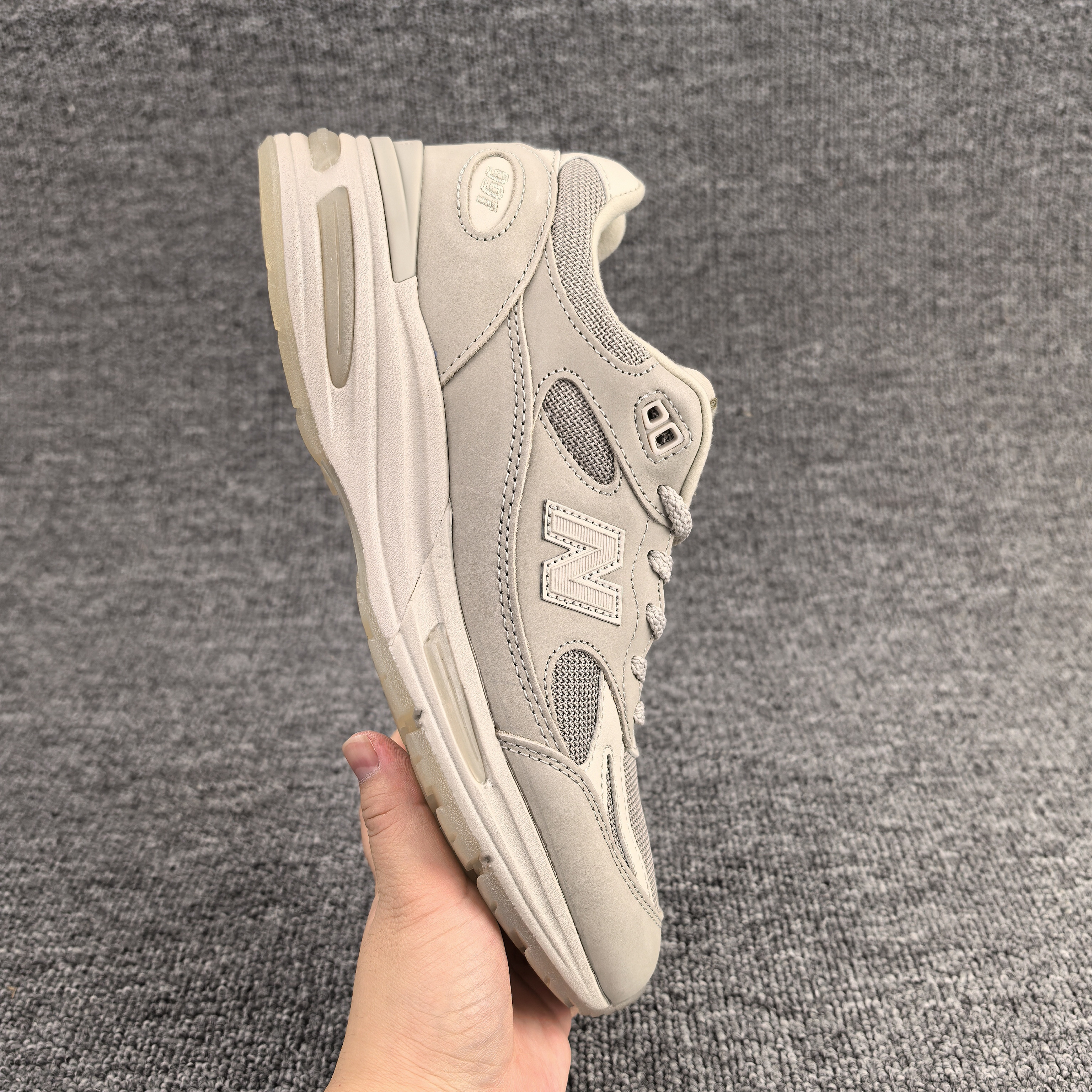 UA New Balance 991v2