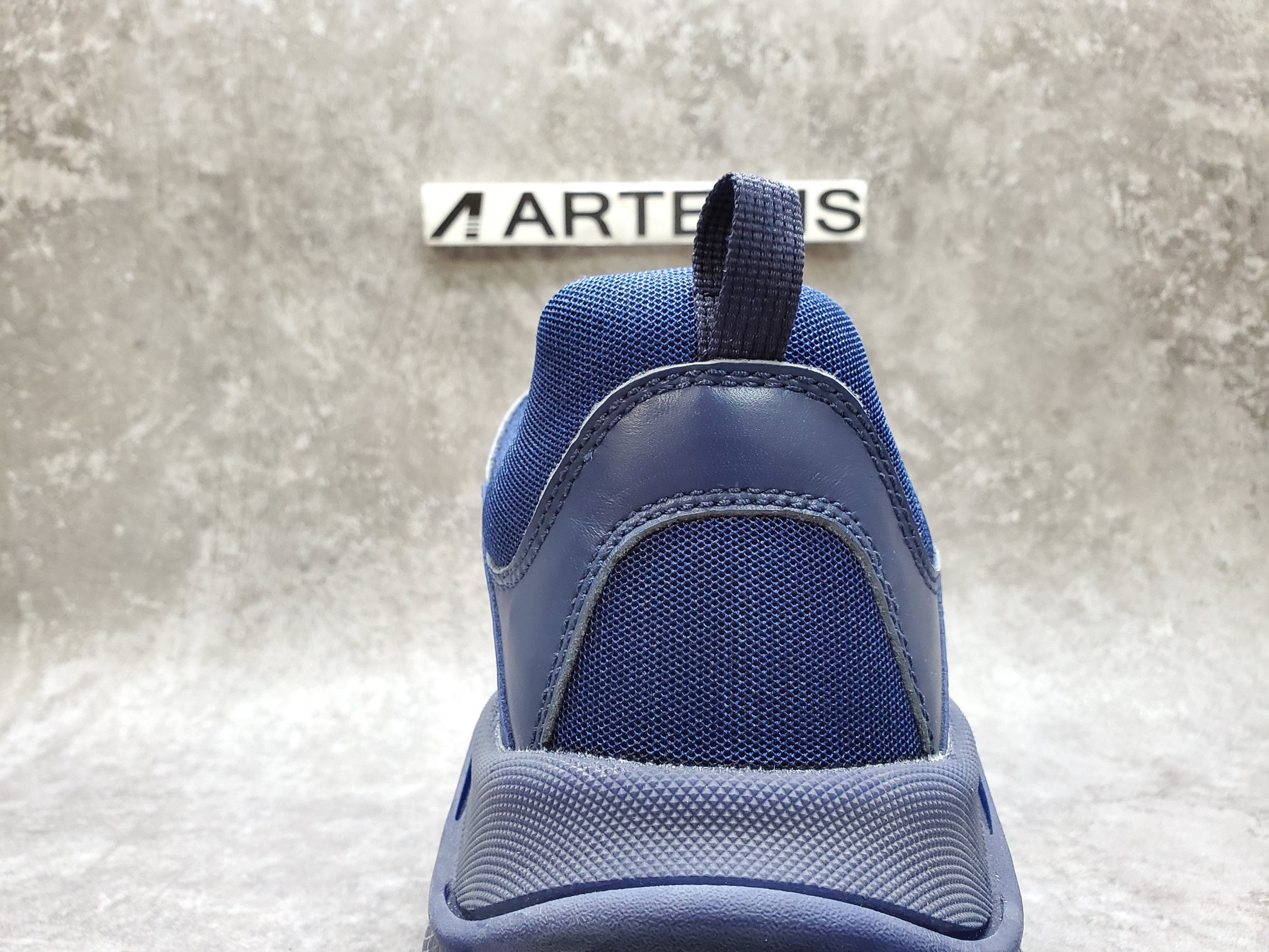 Balenciga Triple S Clear Sole Navy