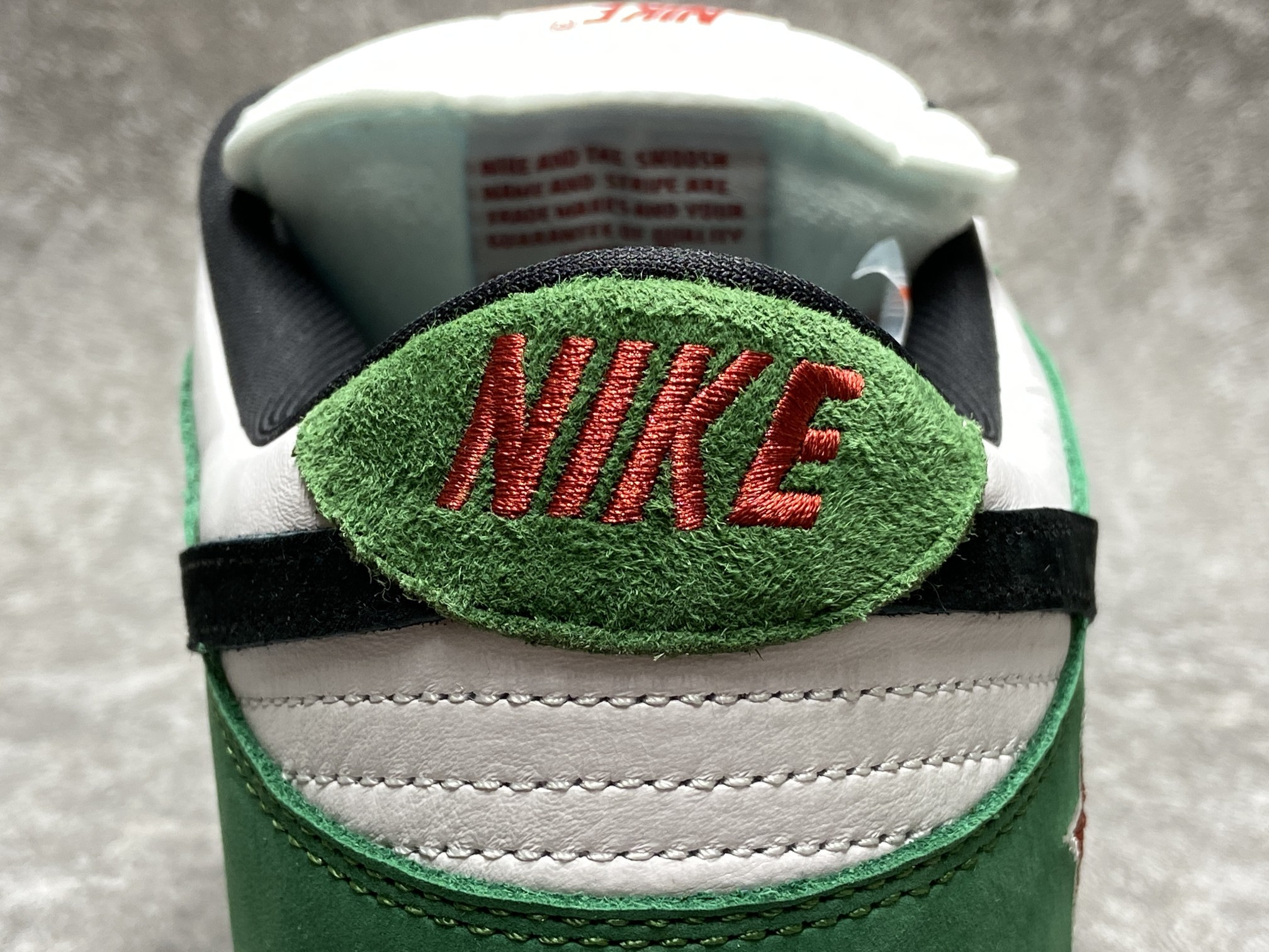 Nike Dunk SB Low Heineken
