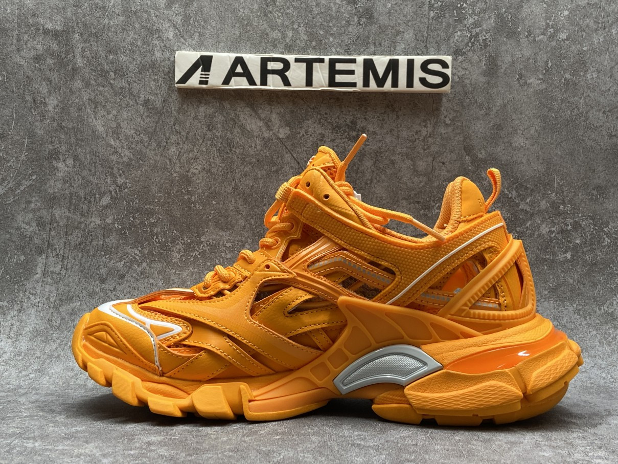 Balenciga Track 5.0 Fluorescent Orange