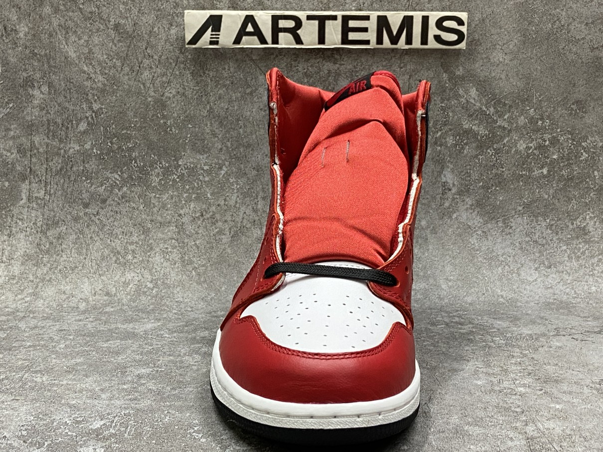 Air Jordan 1 Retro High Satin Snake Chicago