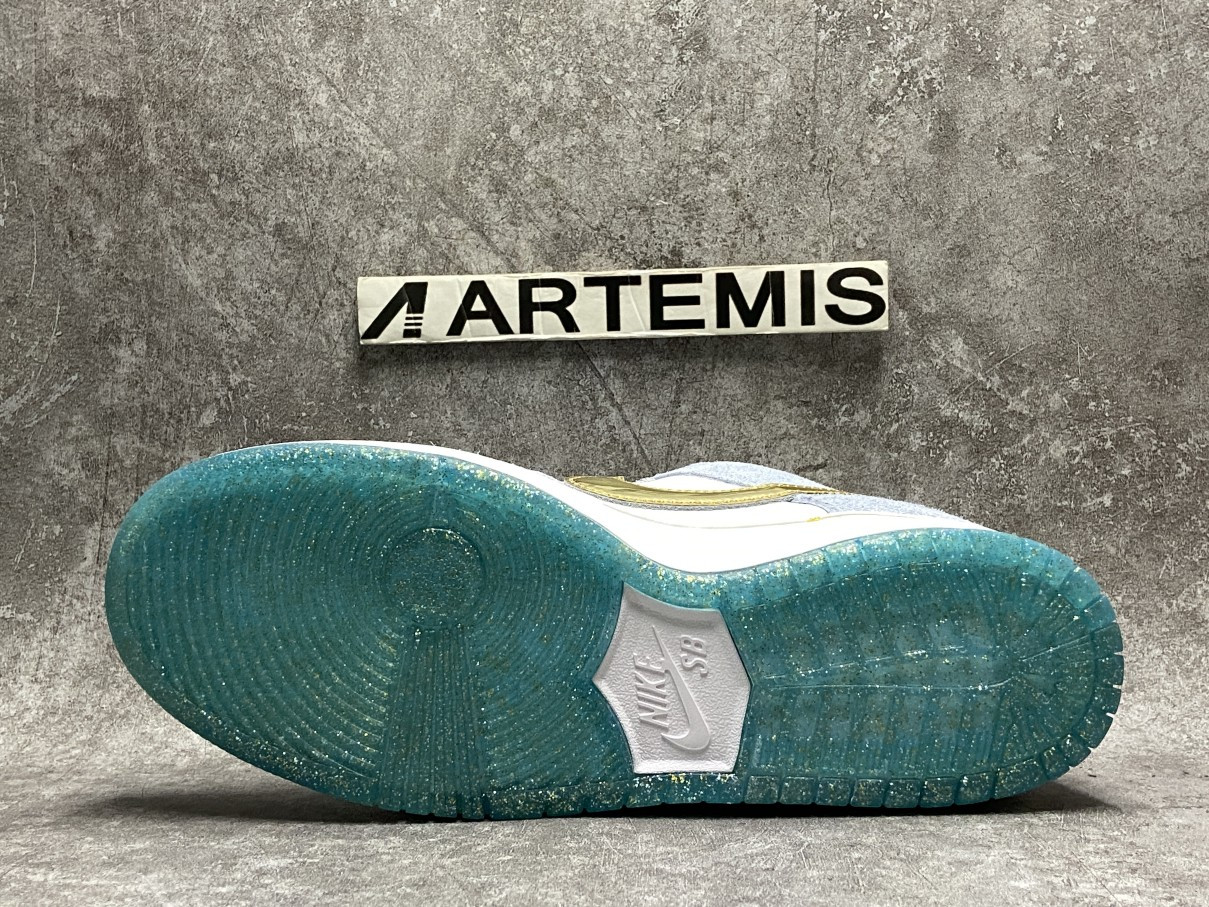 Nike SB Dunk Low Sean Cliver