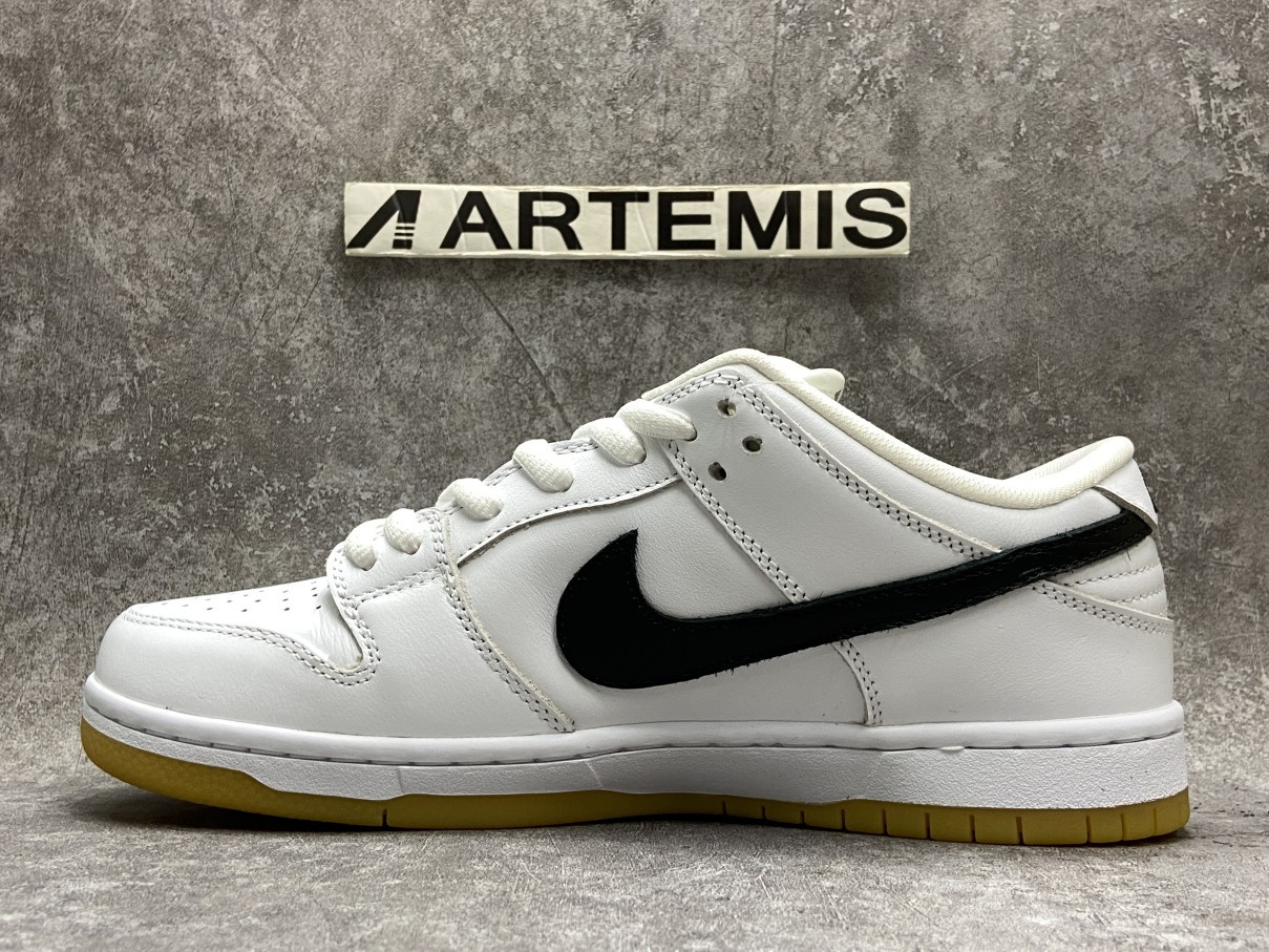 Nike SB Dunk Low Orange Label White