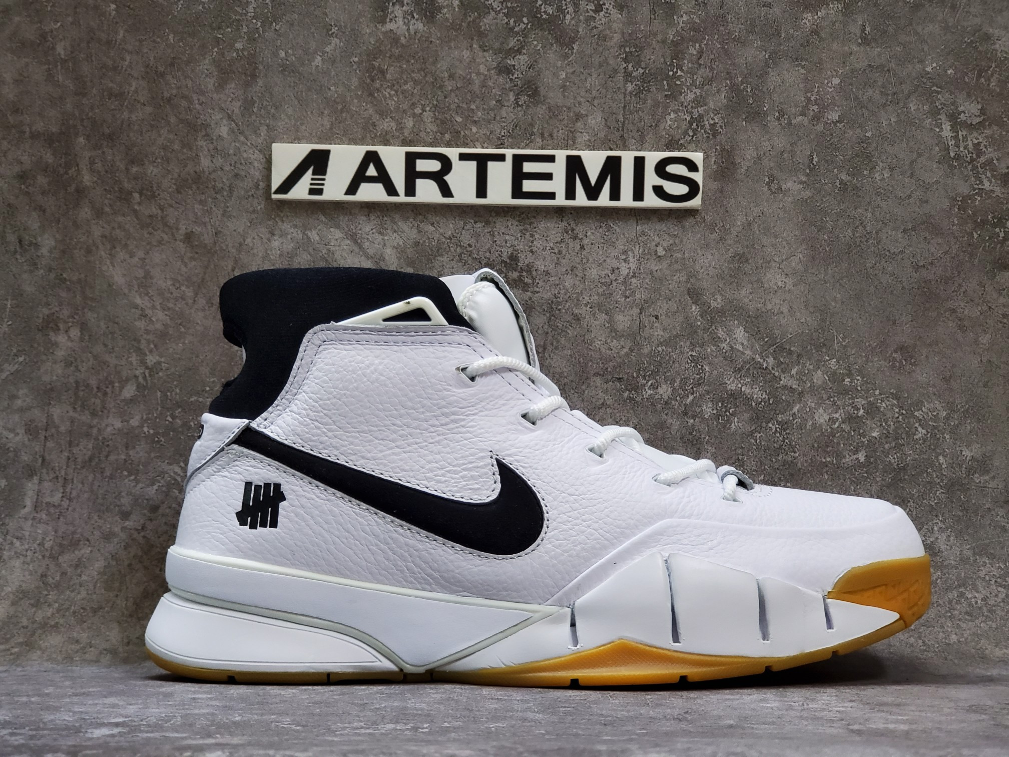 Nike Kobe 1 Protro Undefeated White