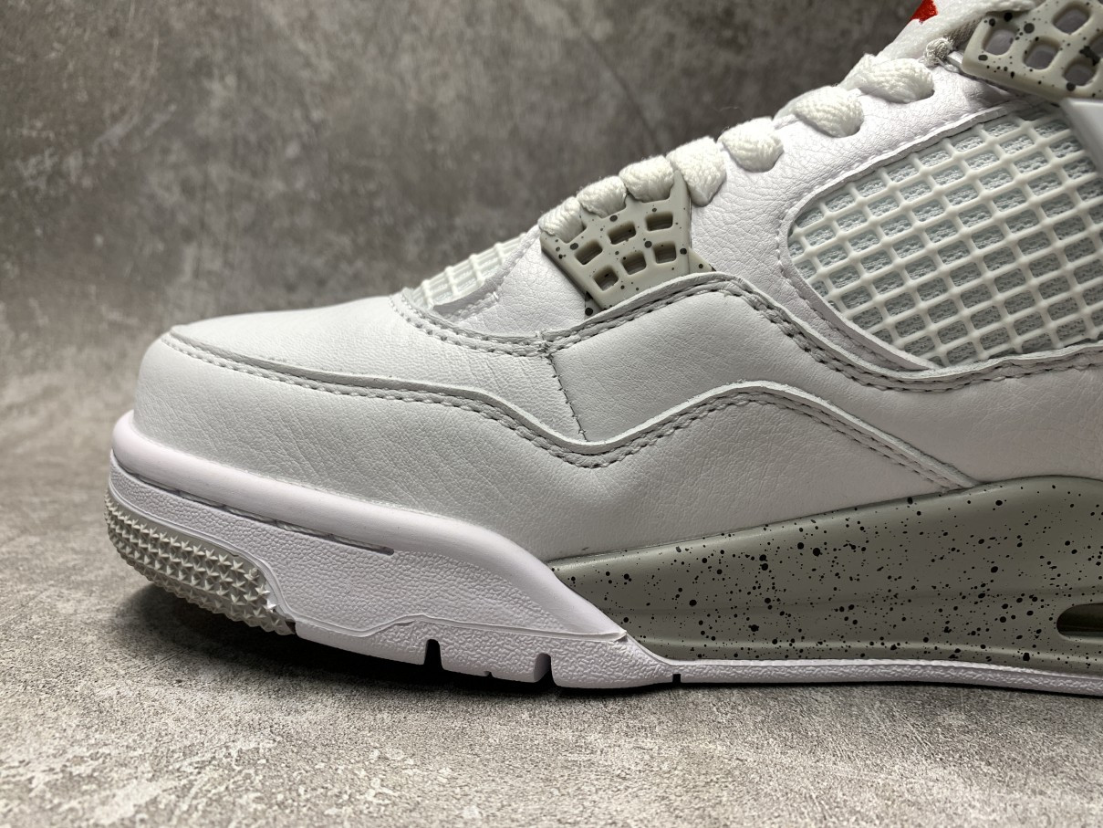 Air Jordan 4 Retro White Oreo