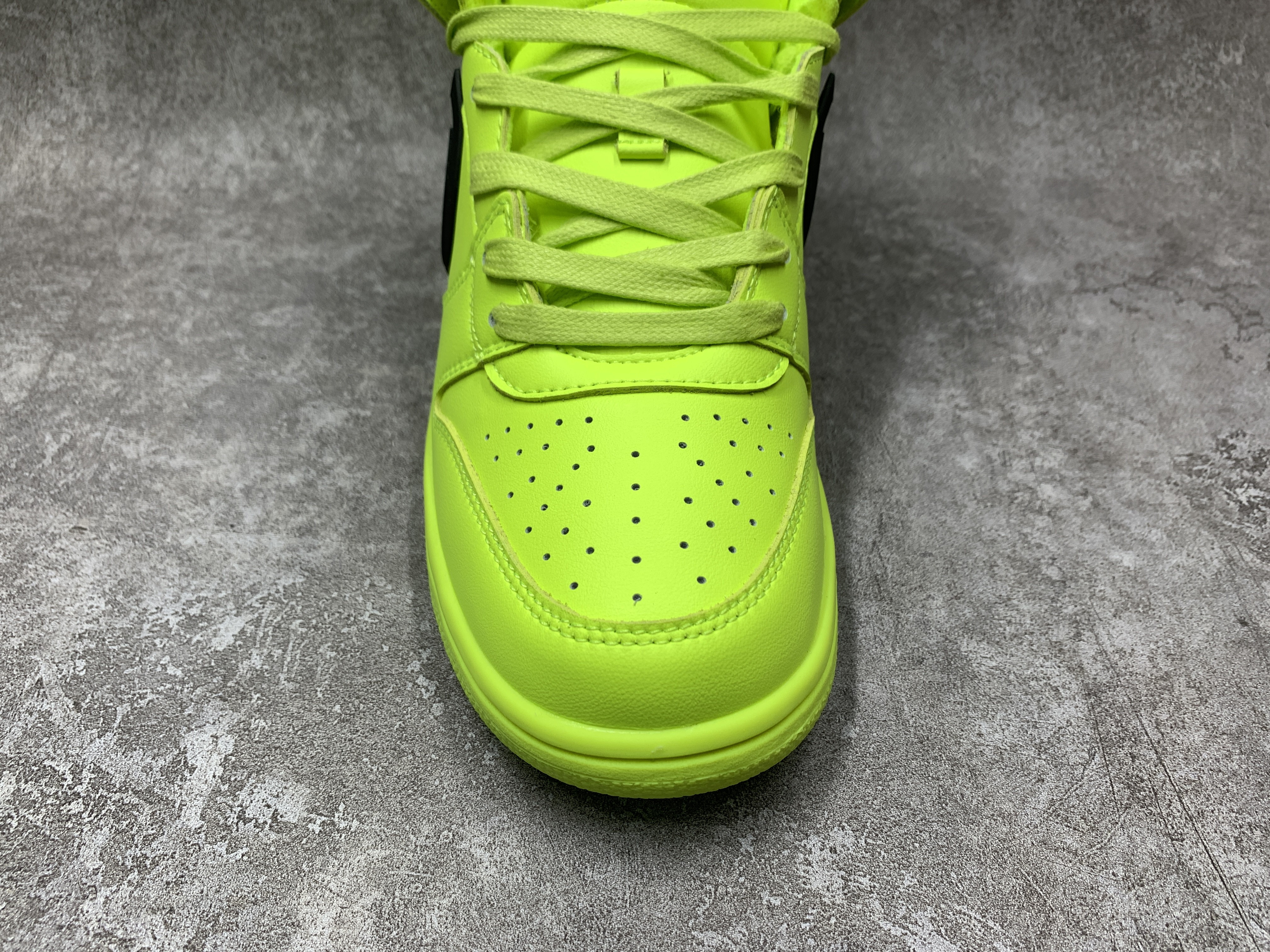 Nike Dunk High AMBUSH Flash Lime