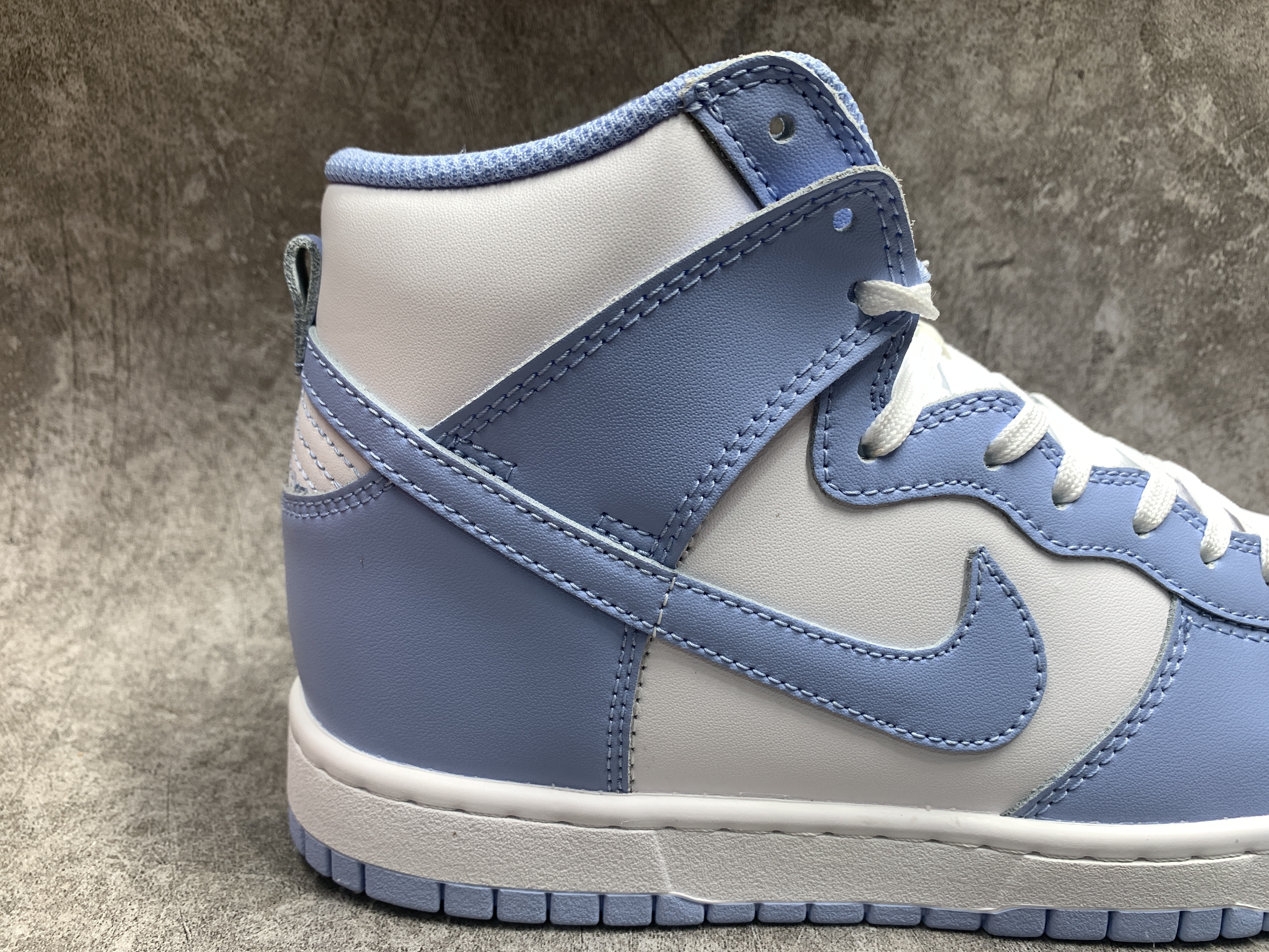 Nike Dunk High Aluminum