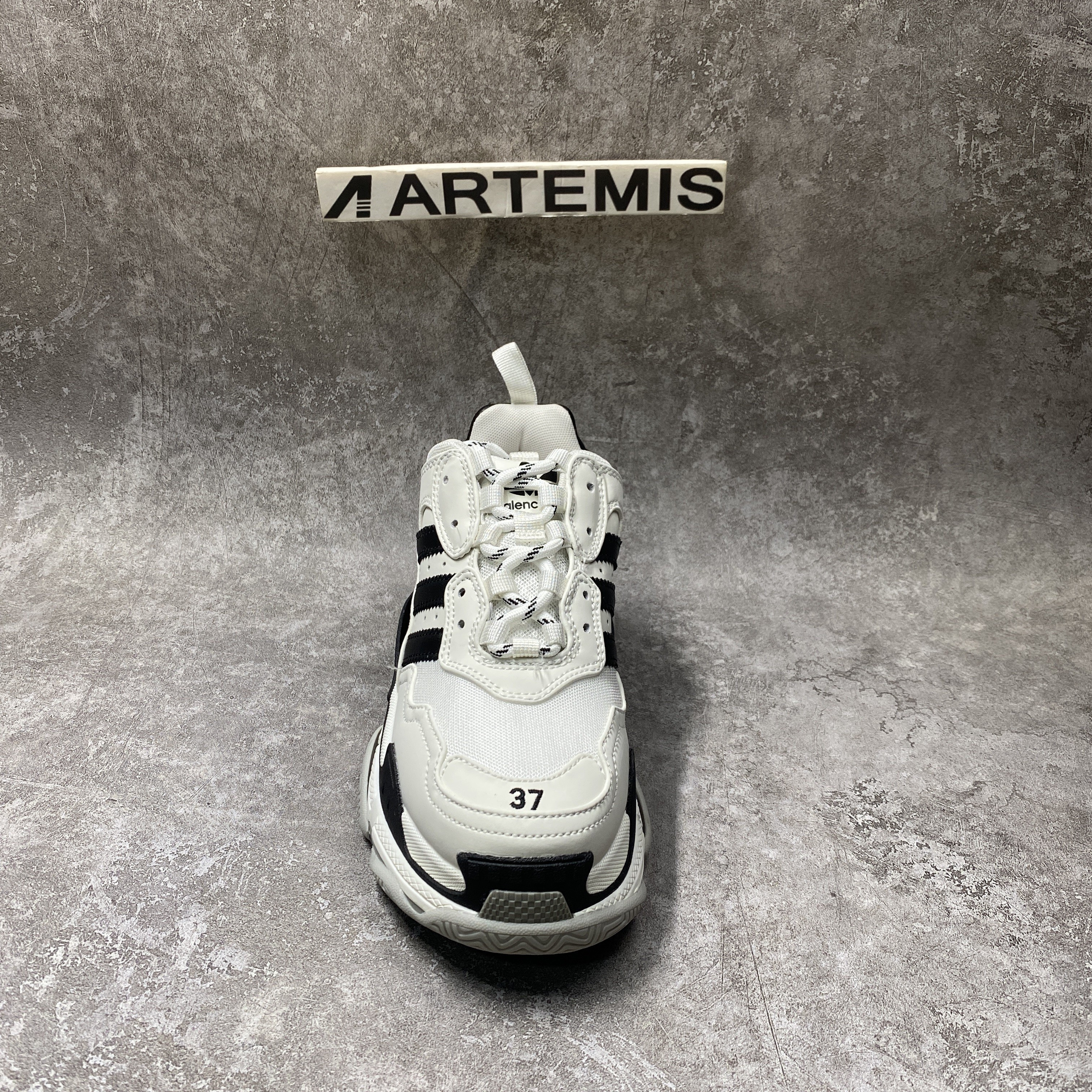 Ba*len*cia*ga triple s sneaker clearsole fluo black white