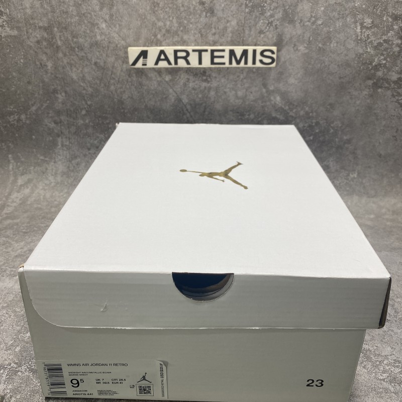 Air Jordan 11 Midnight Navy