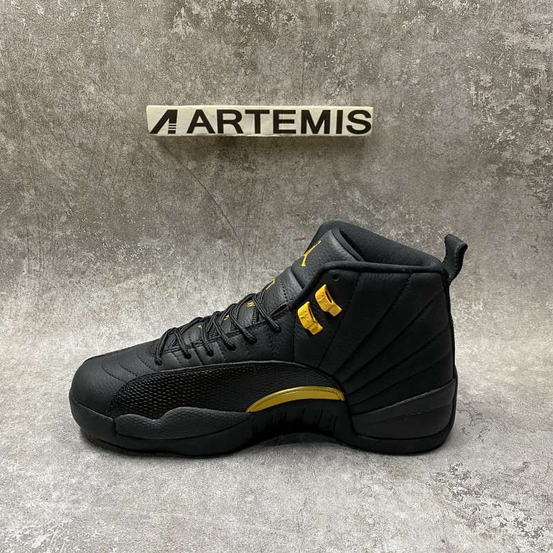 Air Jordan 12 Retro Black Taxi