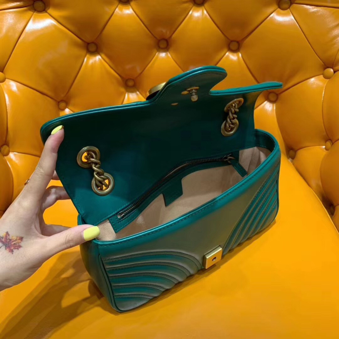 GG Marmont Shoulder Bag 26cm