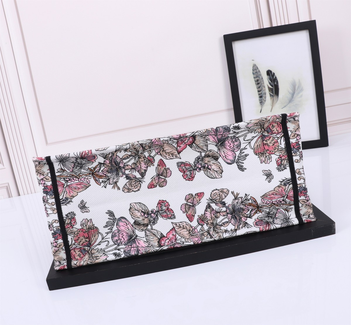 large D*or book tote white and pastel pink butterfly around the world embroidery 16.5 x 14 x 7.5 inches