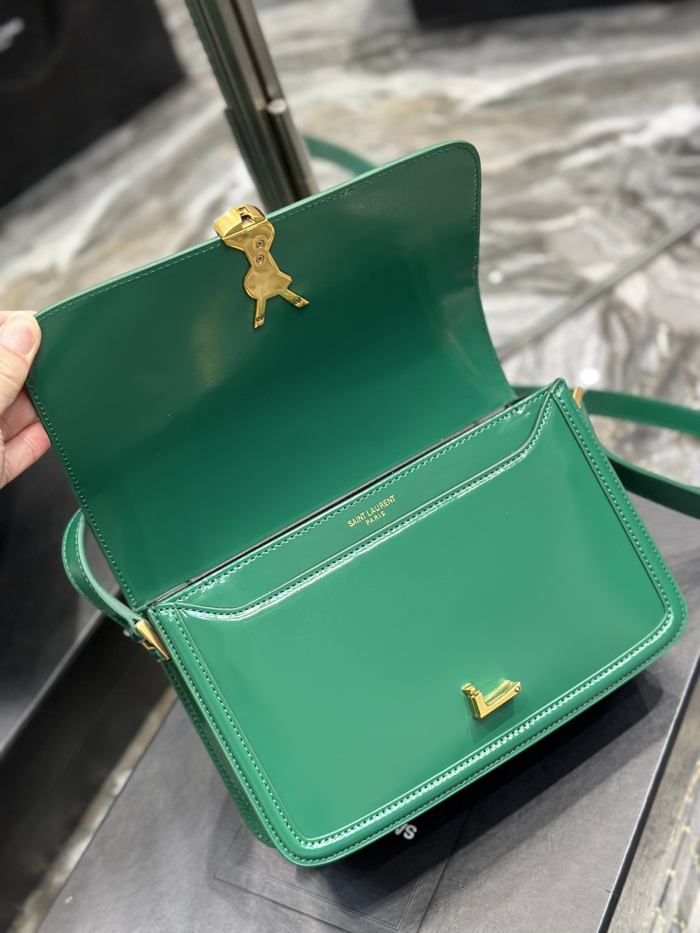 y*l solferino medium satchel in box Sa**t Lau*nt green 9.1 x 6.3 x 2.4 inches