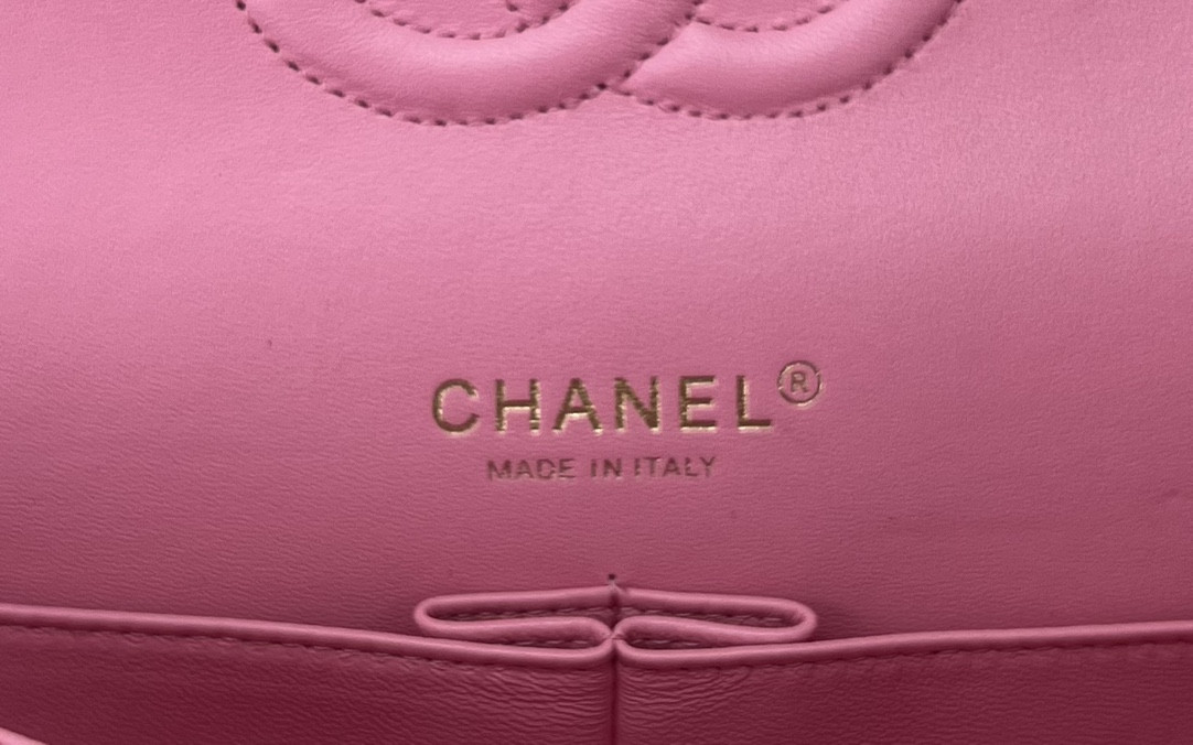 Ch*el classic 11.12 handbag tweed & gold-tone metal 6 × 9.9 × 2.5 in