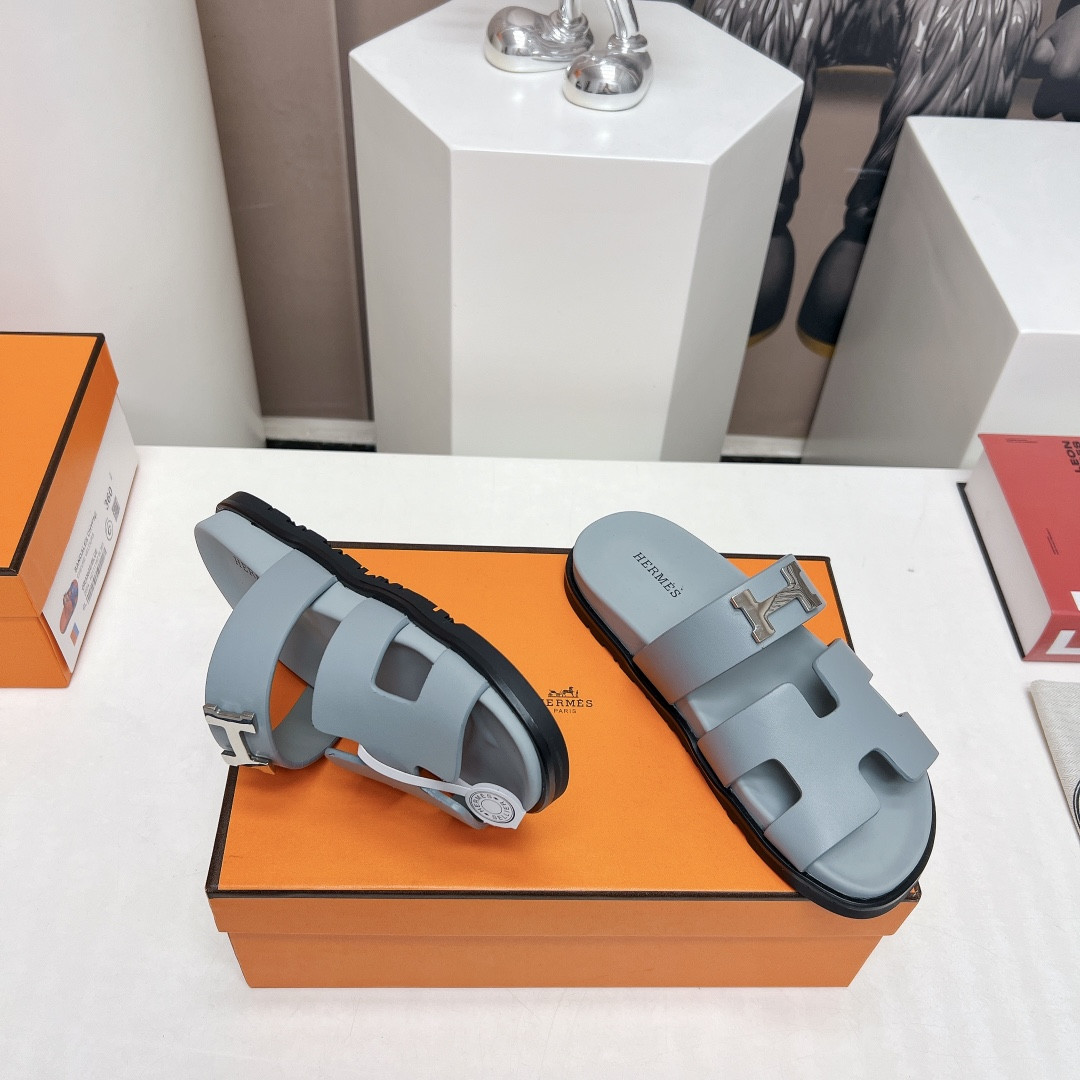 UA Hermès Chypre sandal