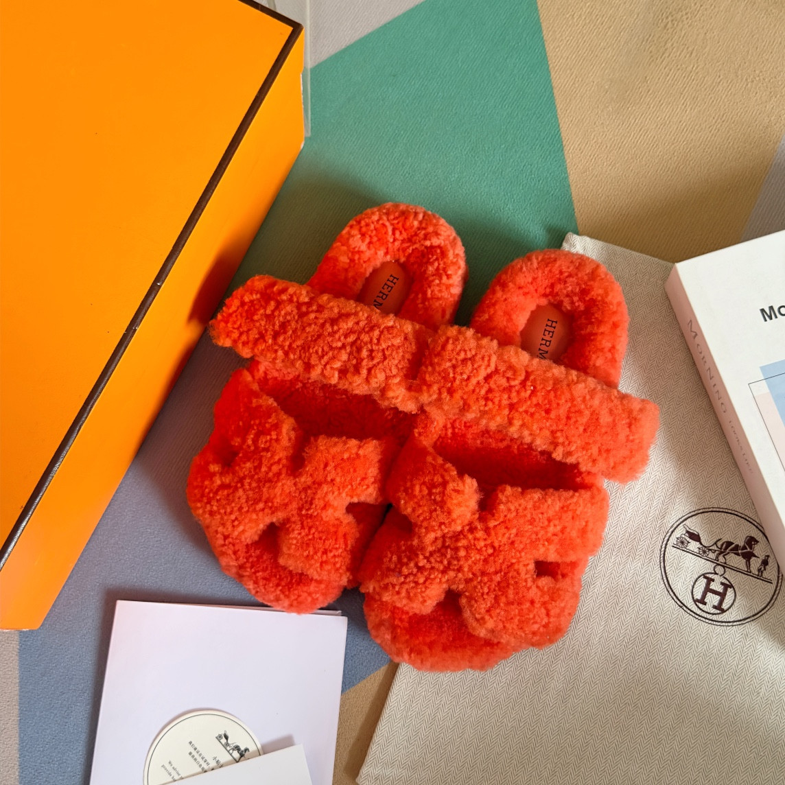 UA Hermès Chypre sandal