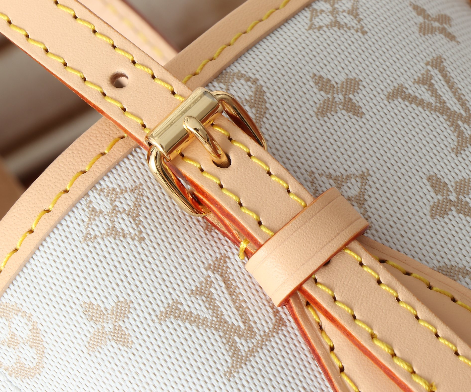 LV Match Nano Bucket  M12317 13x17x9CM