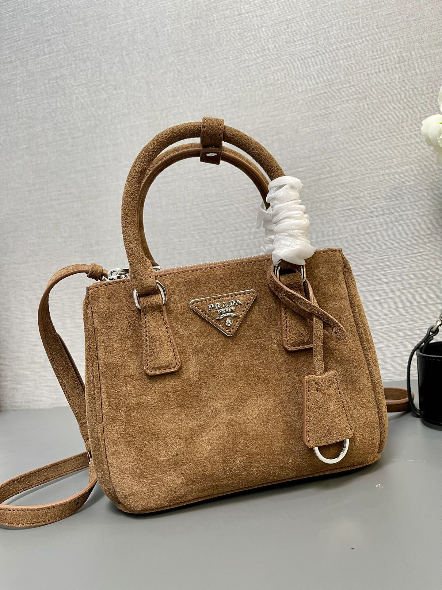 Pra*a galleria mini bag 20x15x9.5cm