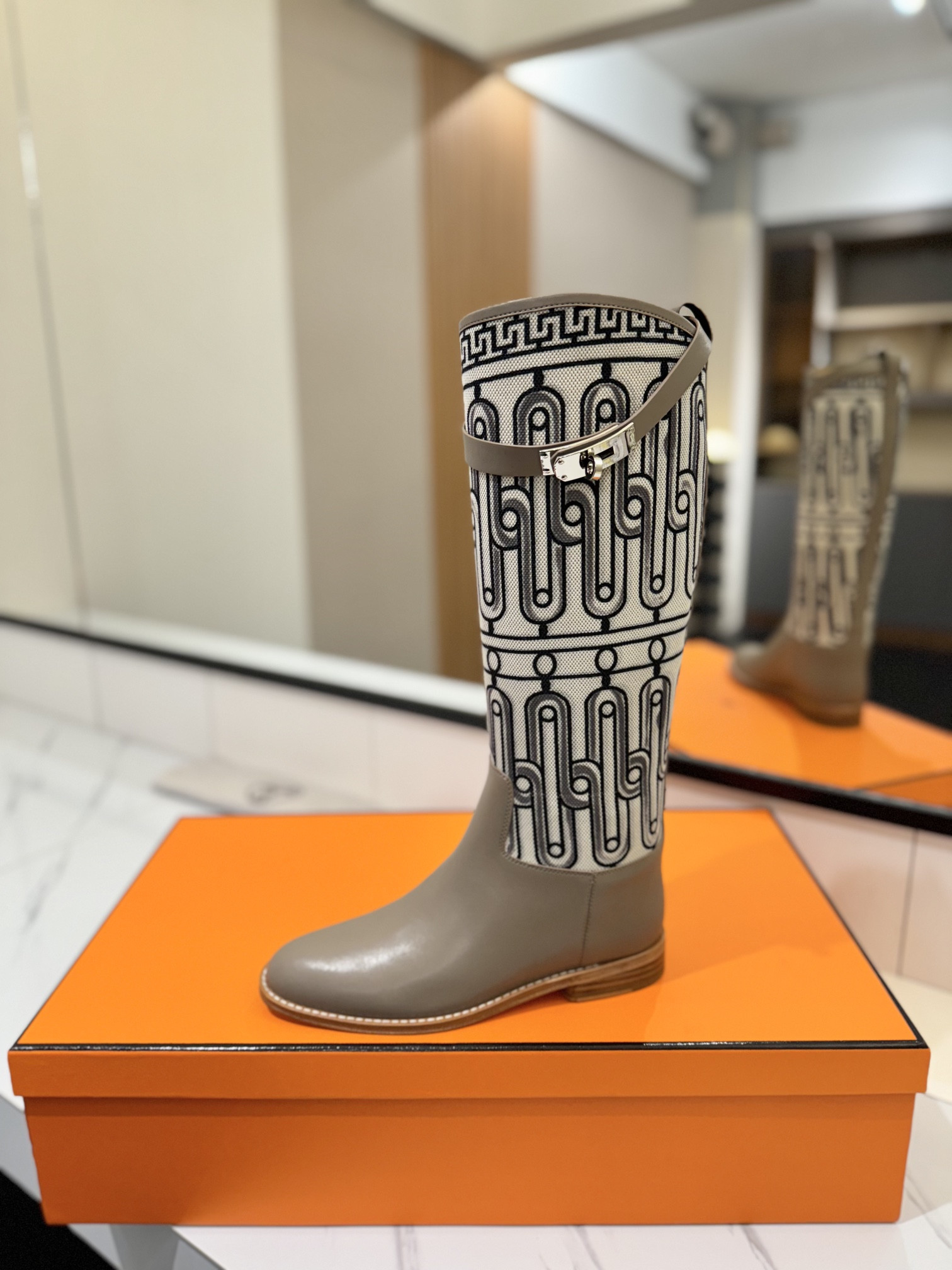 UA Hermès Jumping Boots