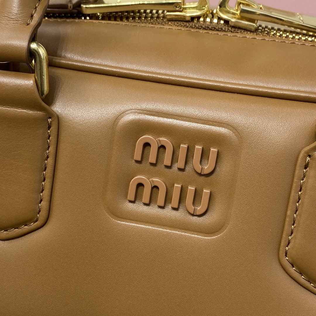 Miu Miu Arcadie leather bag 12x27x9cm