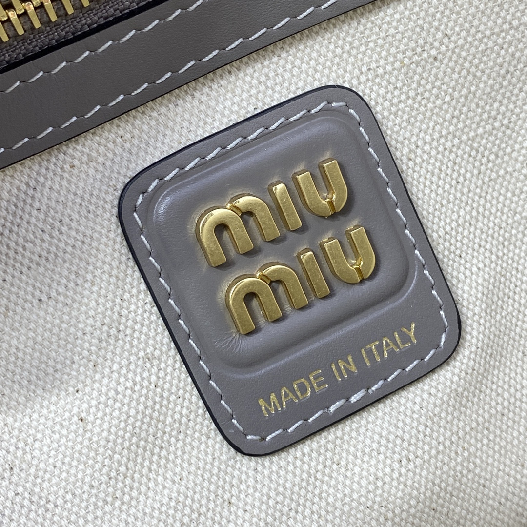 Miu Miu IVY leather bag 40x35cm