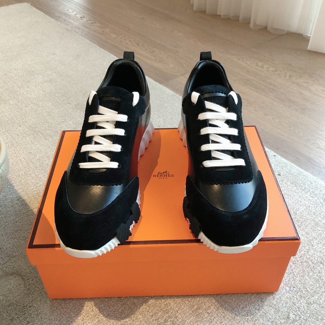 UA Hermès Bouncing Sneaker