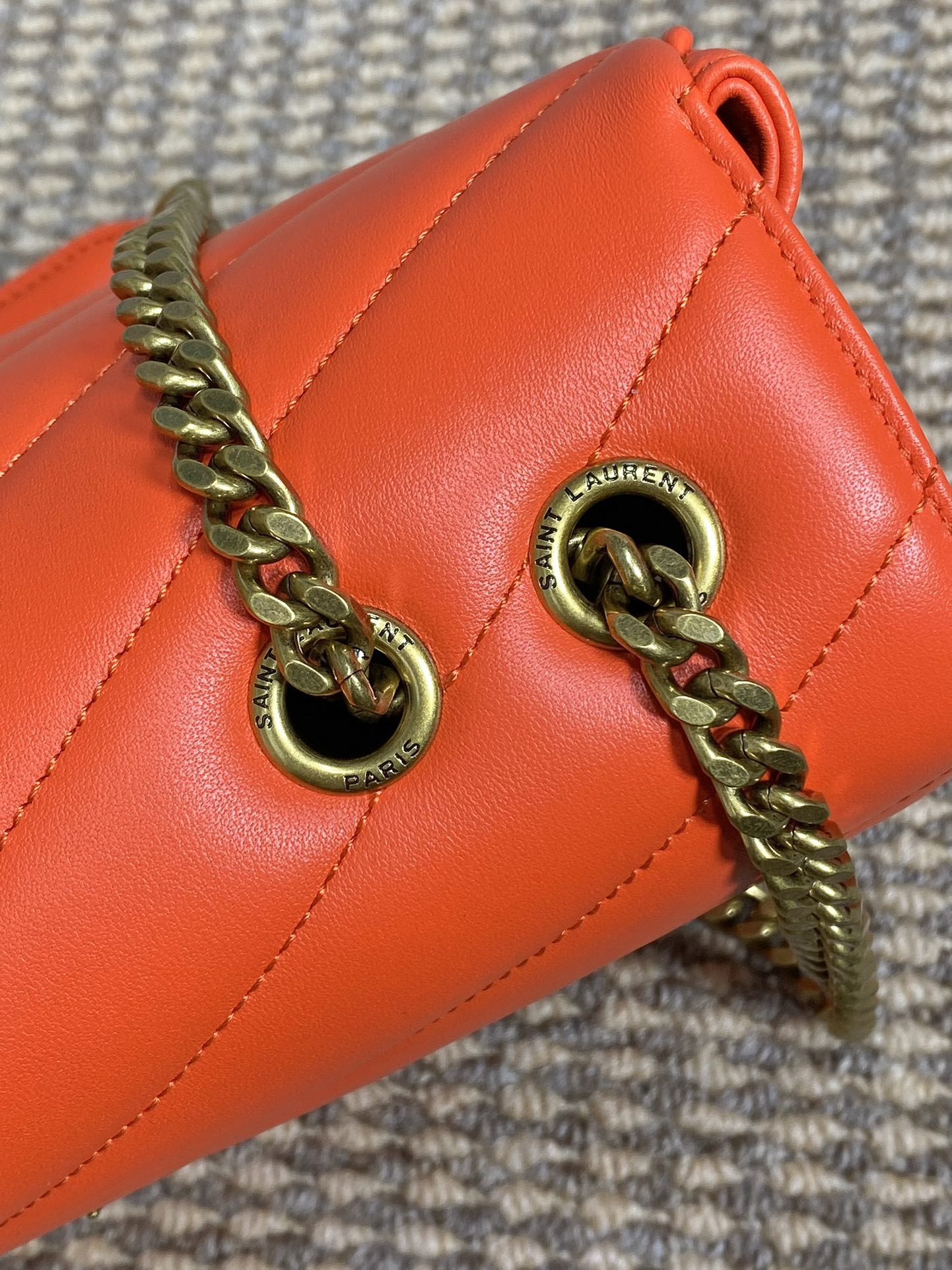 Y*L loulou medium in matelassÉ lambskin 29x17x8cm