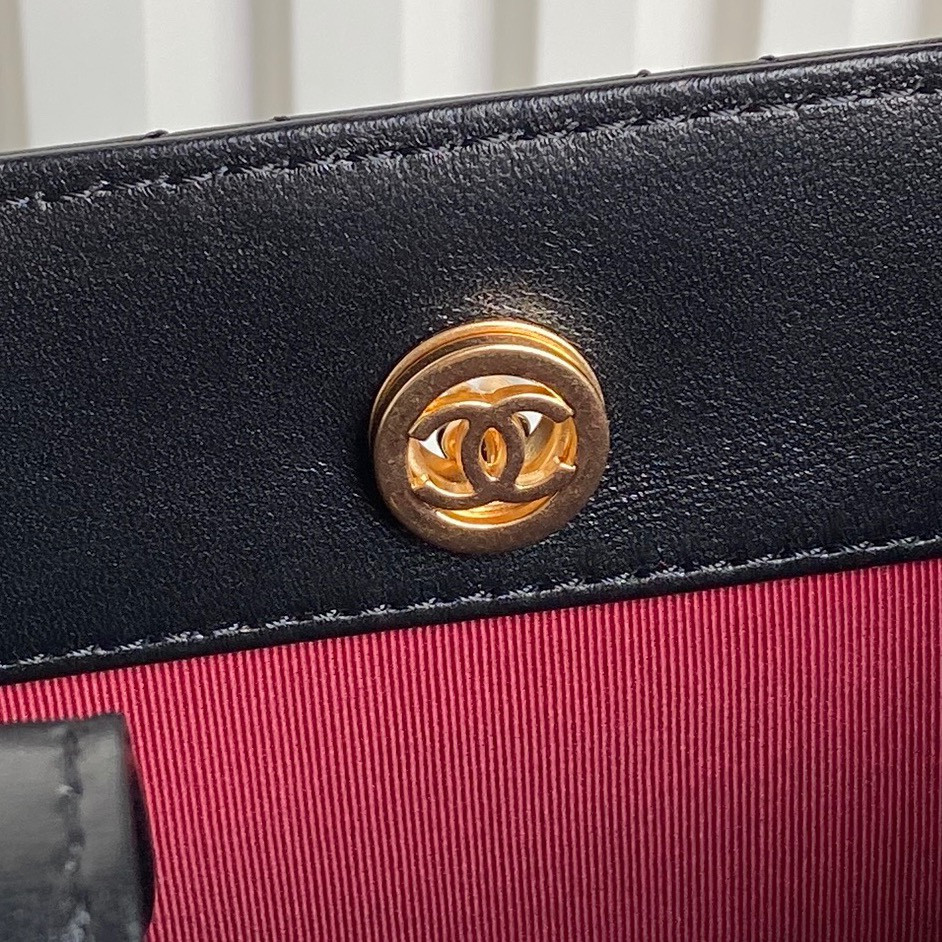 Ch*el shopping bag lambskin 24×32×12cm