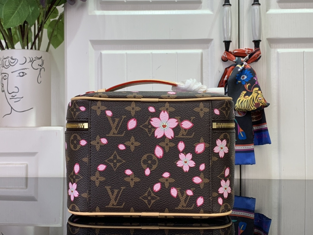 LV x TM NICE M14181 13.5 x 12 x 20 CM