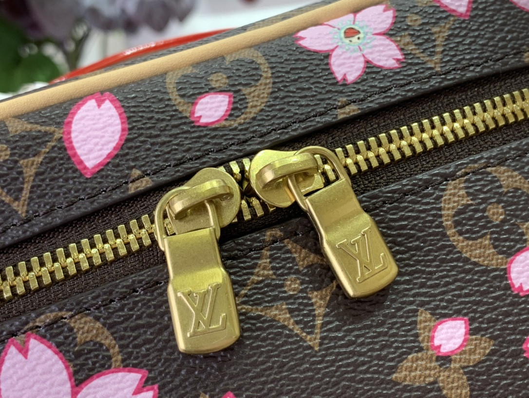LV x TM NICE M14181 13.5 x 12 x 20 CM