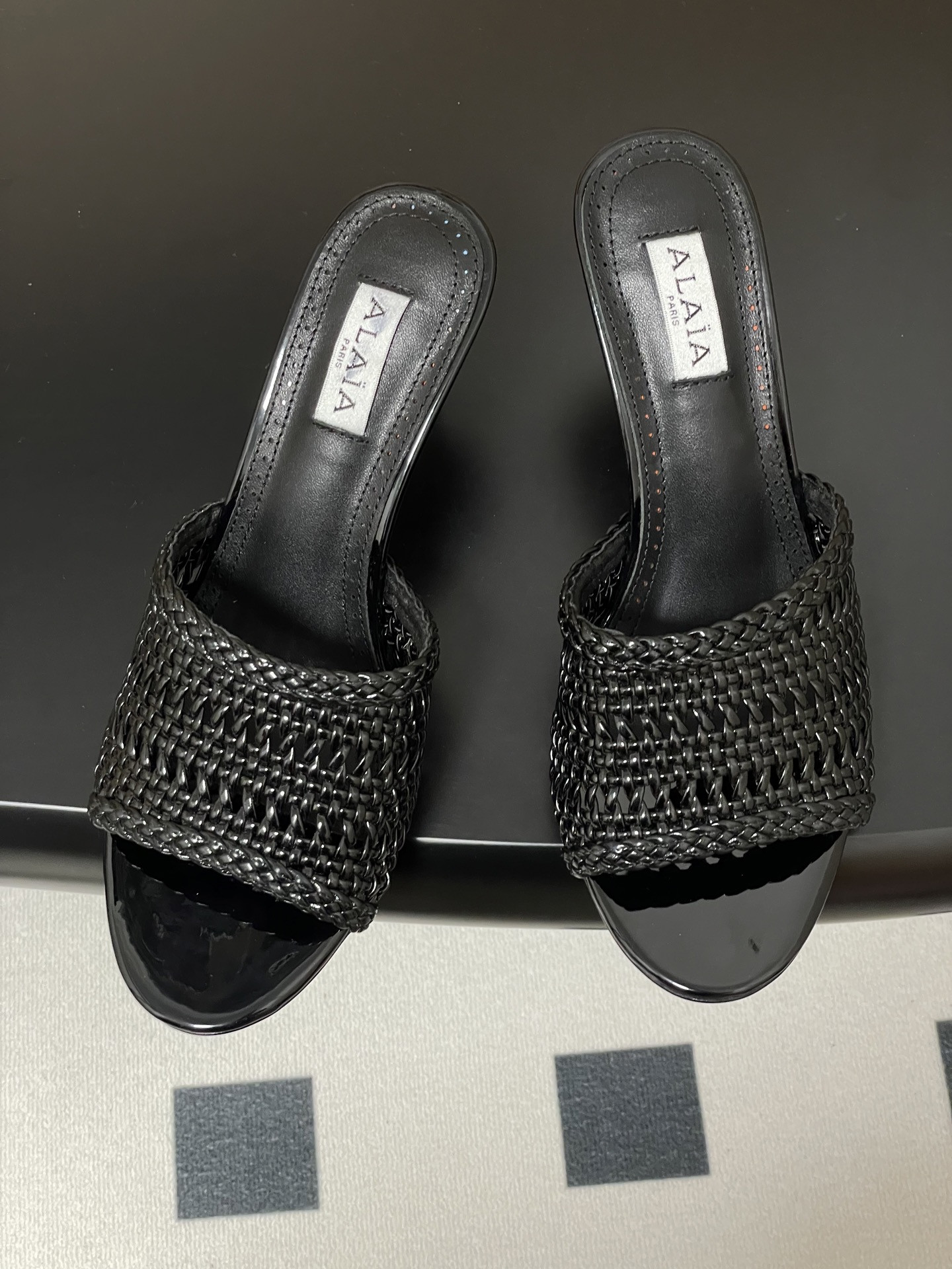 UA Alaia Heeled slippers 7cm Heel(Customized Size 7-10 days production time)